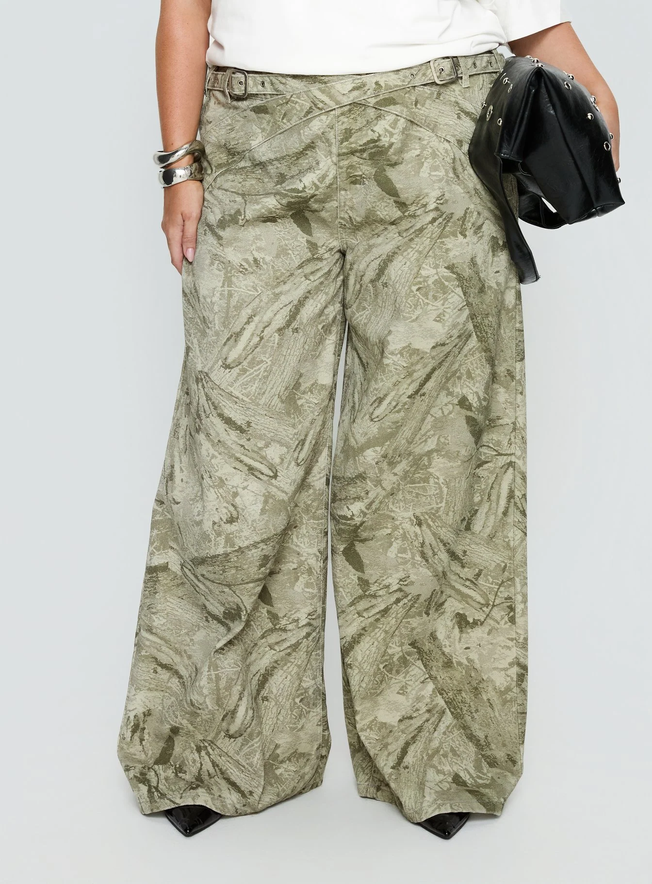 Mckinley Mid Rise Wide Leg Jeans Camouflage Curve