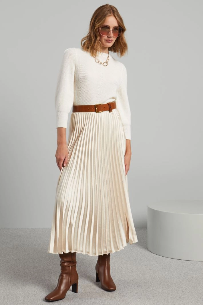 Three-quarter sleeve sweater - WHITE