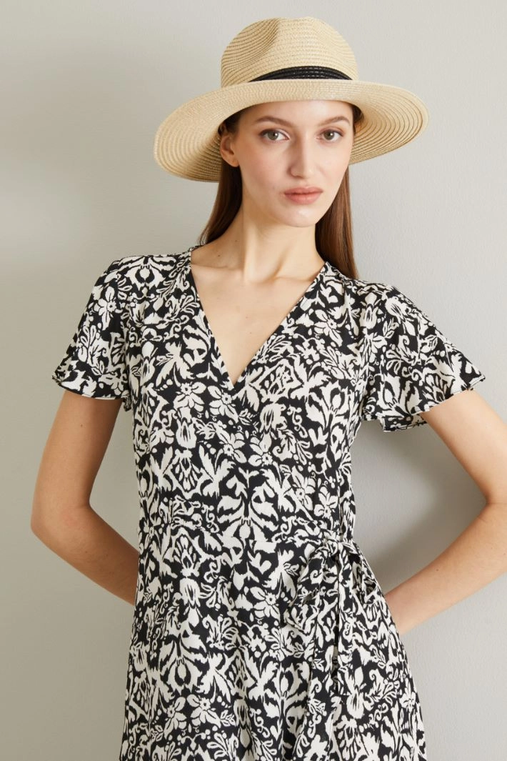 Wide brimmed hat - BEIGE