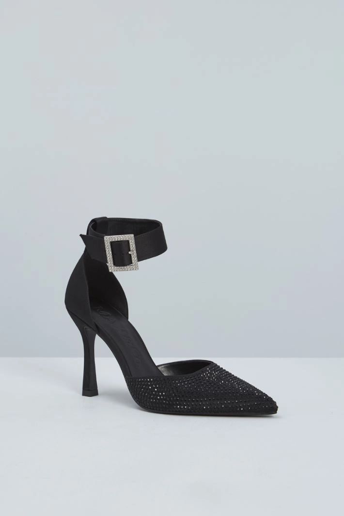 Rhinestone-adorned satin courts - BLACK SILVER