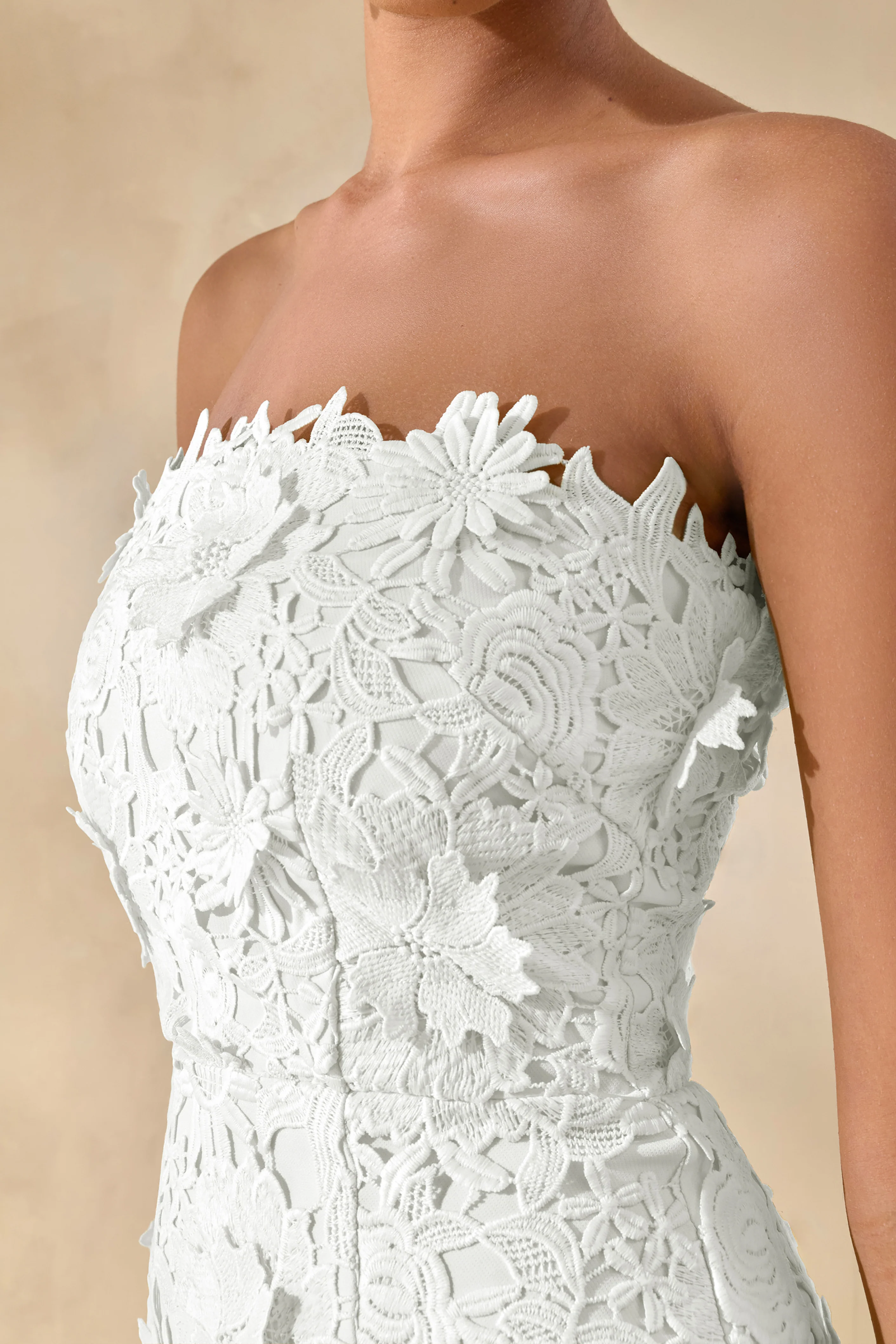 Gracie | White Lace Bandeau Maxi Dress