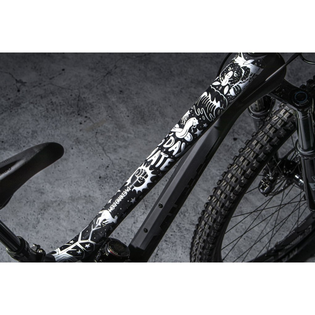 DYEDBRO Frame Protection Kit - Pray for Straya - white matte