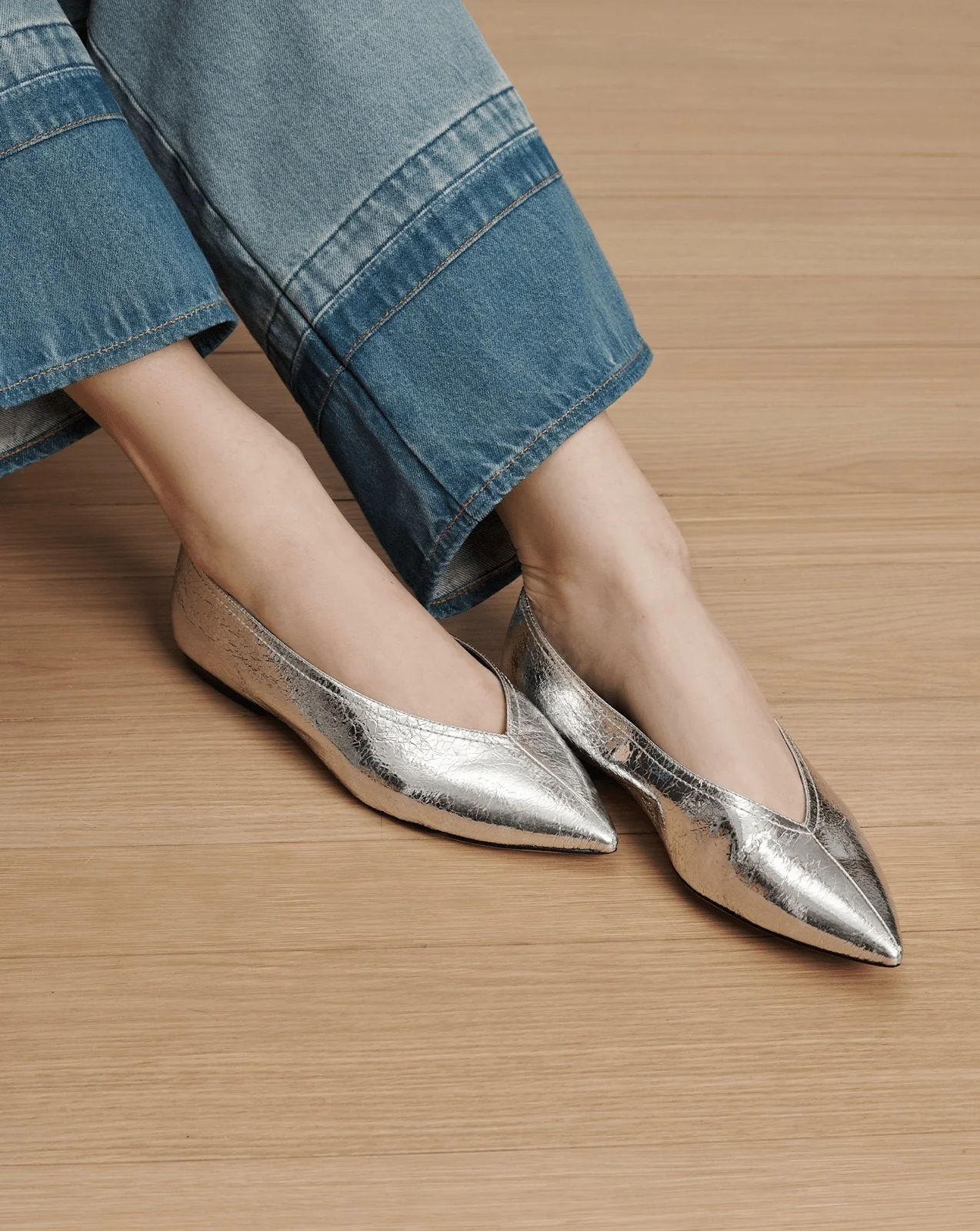 Bancroft Metallic Flat