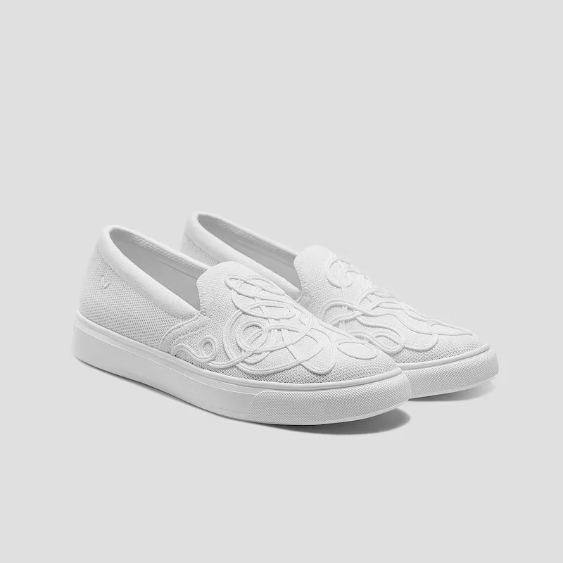 Classic Unisex Sneakers (V-Tune)