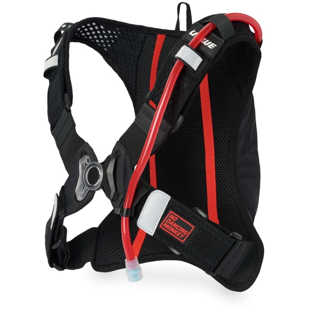 USWE Outlander XC 4L Hydration Pack - black