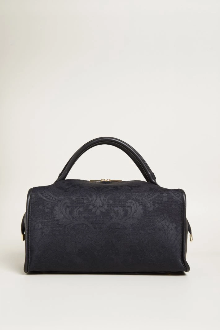 Brocade effect Boston bag - BLACK