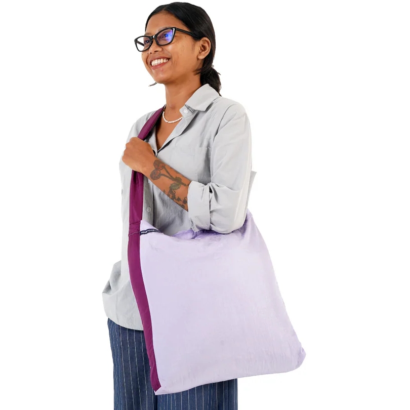 Ticket To The Moon Eco Bag - Medium 15L - Leaf Green / Mint