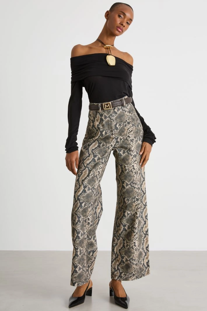 Off-the-shoulder top - BLACK