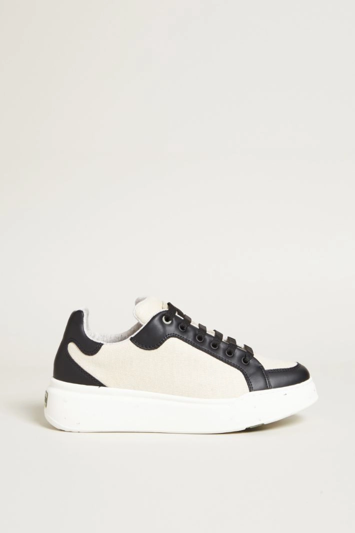 Canvas and leather sneakers - SAND BLACK