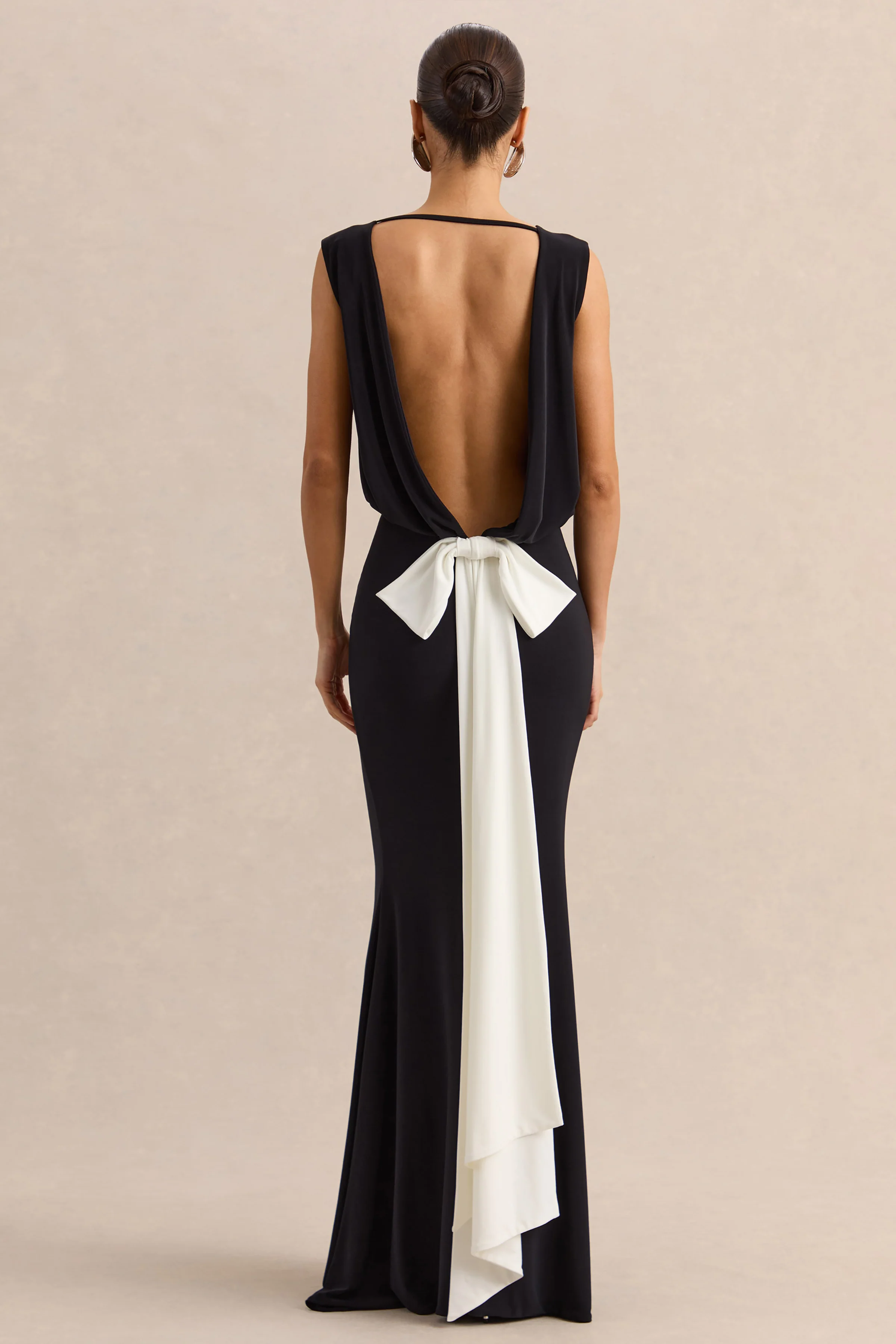 Elicette | Black Round-Neck Maxi Dress With Open-Back And Bow-Detail