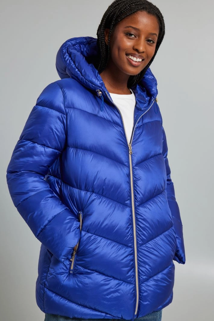 Hooded satin down jacket - BLUETTE