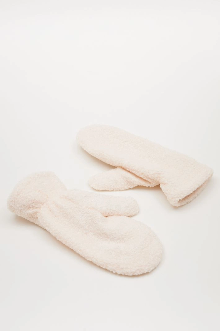 Bouclé mittens - CREAM