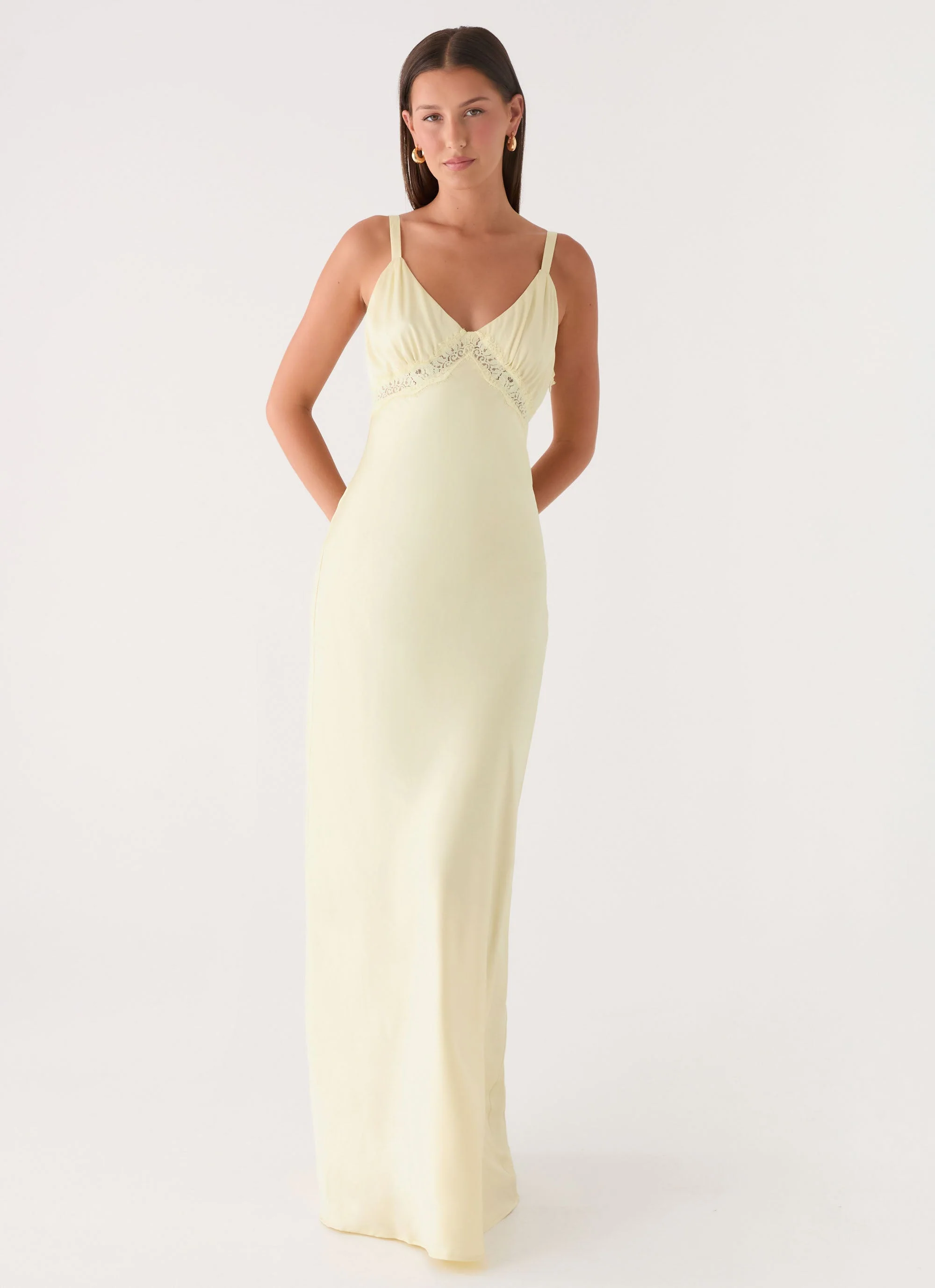 Tove Lace Maxi Dress - Yellow