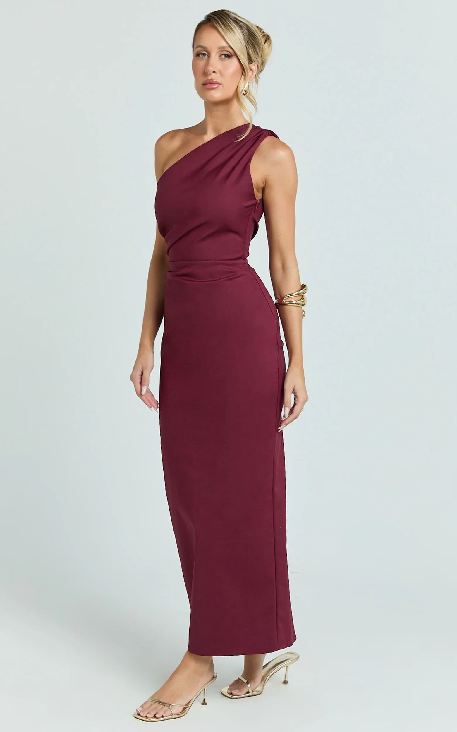 Karlie Midi Dress - One Shoulder Fitted Dress in Wine