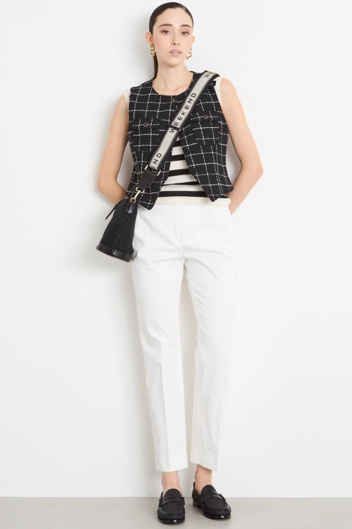 Stretch basketweave gilet - BLACK