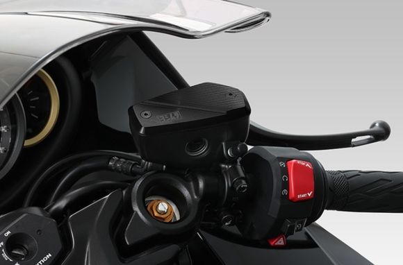 Yoshimura Brake Master Cylinder Cap Reservoir CapSUZUKI 1300 GSX 1300 HAYABUSA R ABS - 2021 - 2024Ref: YO00125A / 1123366002