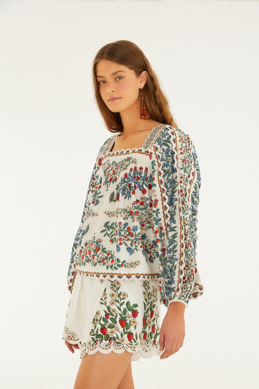 Off-White Fruit Beauty Scarf  Long Sleeve Blouse
