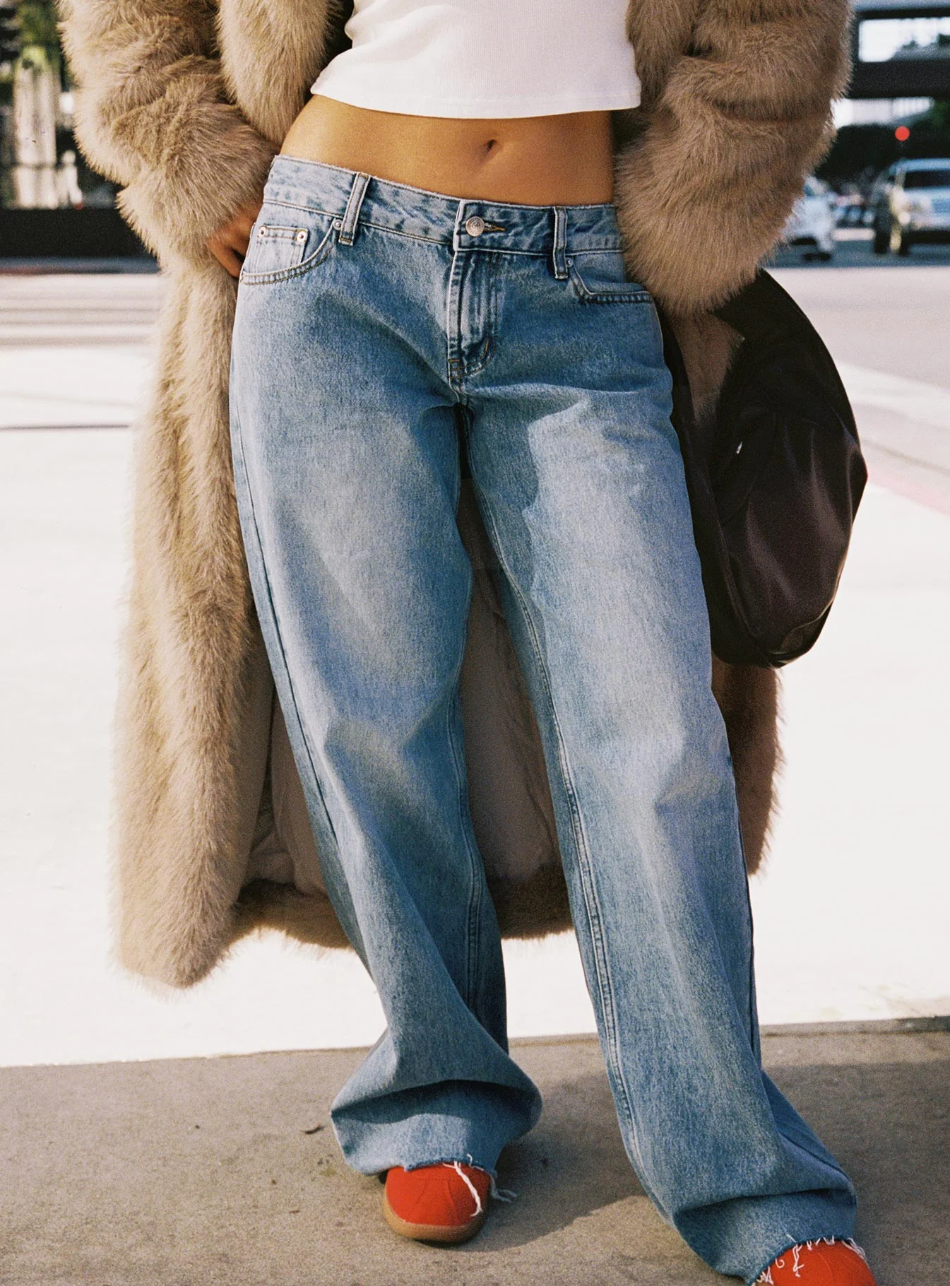 Sabryna Low Rise Straight Leg Jeans Blue