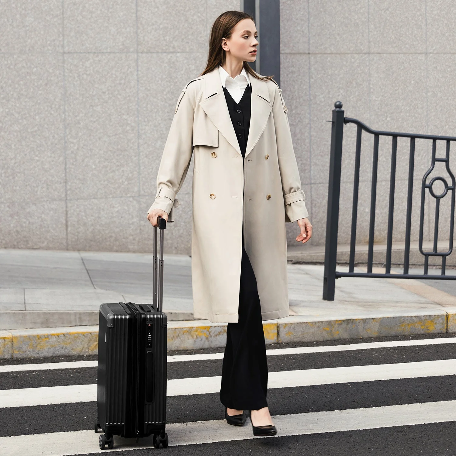 Dexter - Trolley in Black