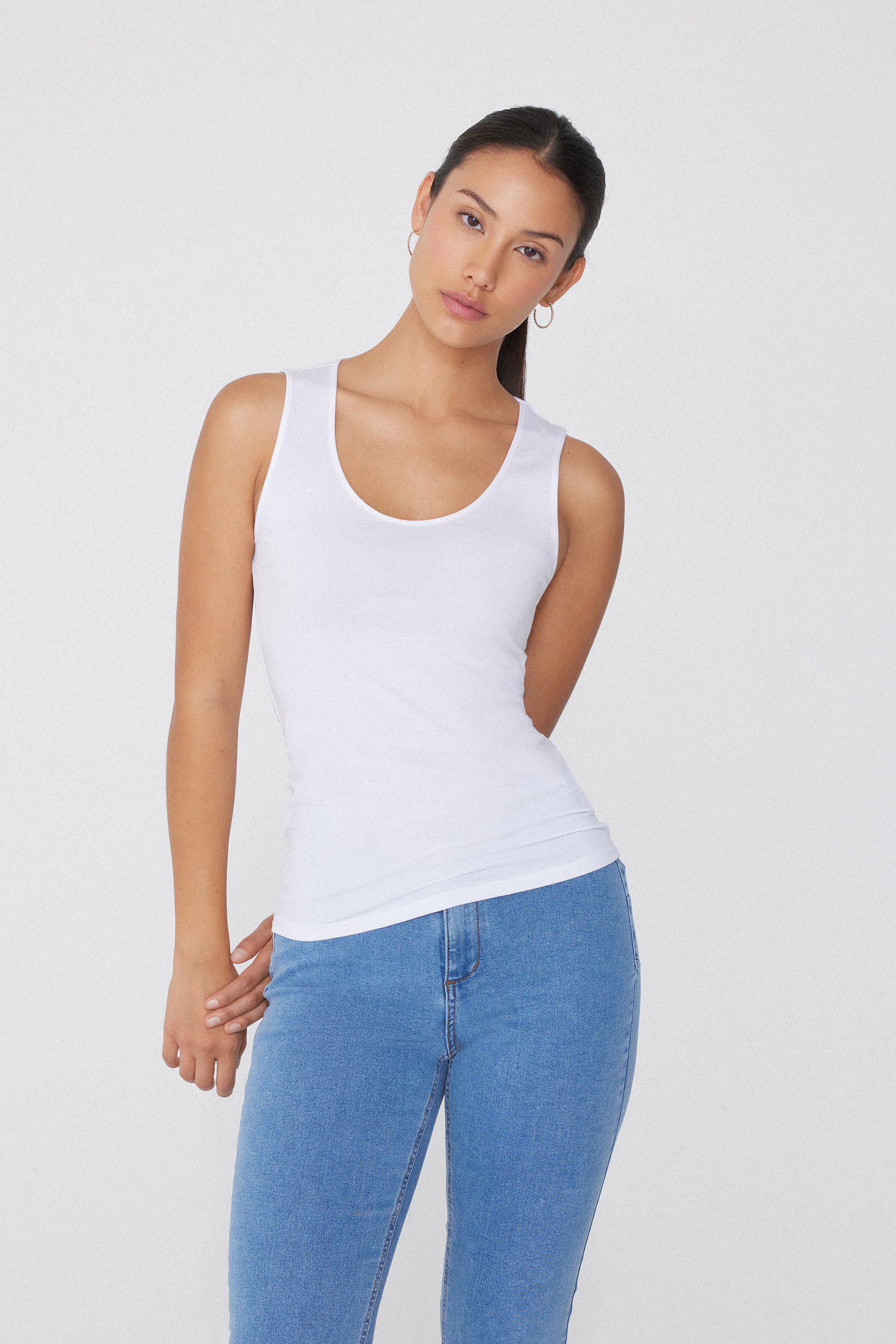 Organic Cotton Camisole with Wide Shoulder Straps and Scoop Neck