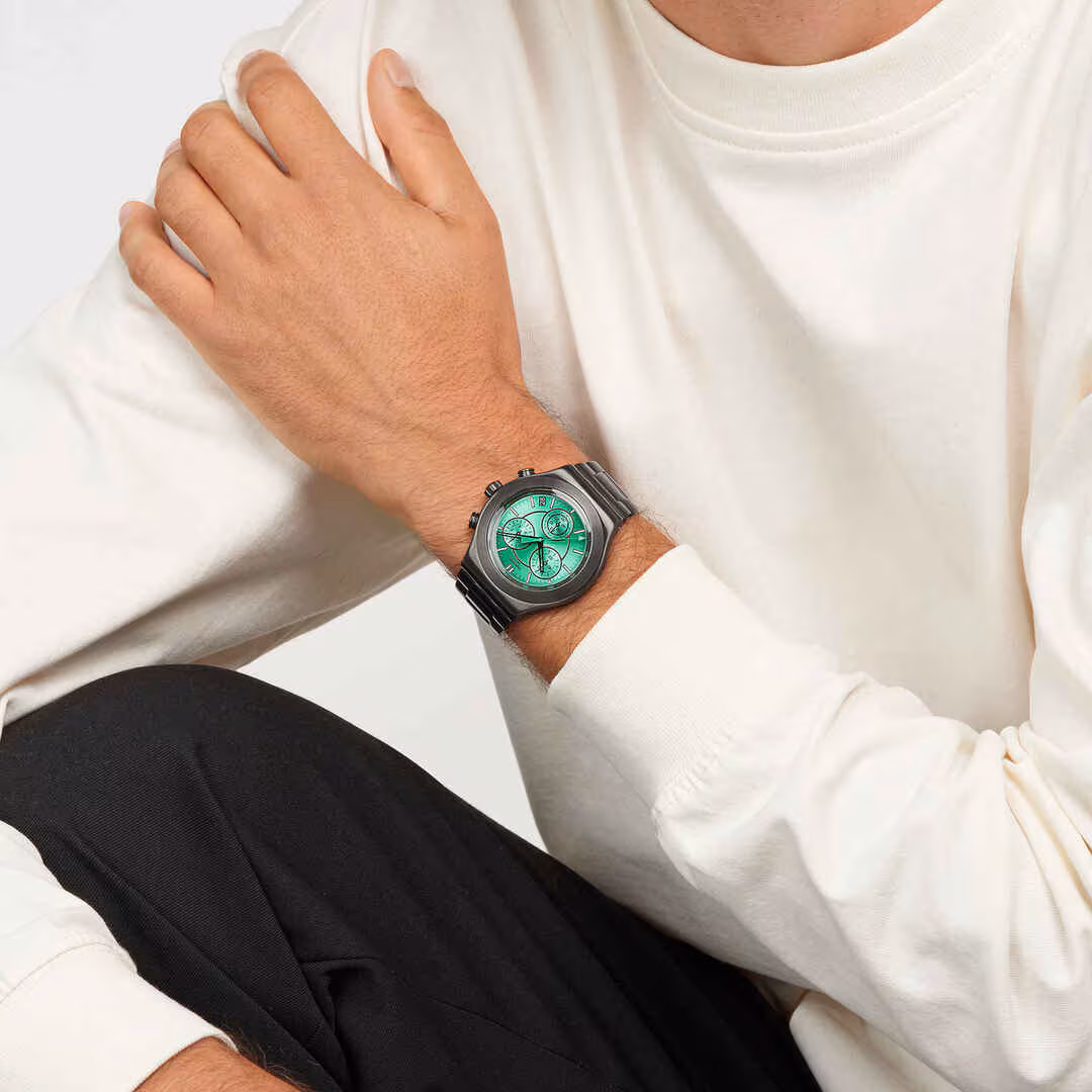 OBSESSIVELY OBSIDIAN