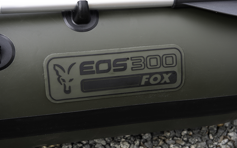 EOS® 300 Boat