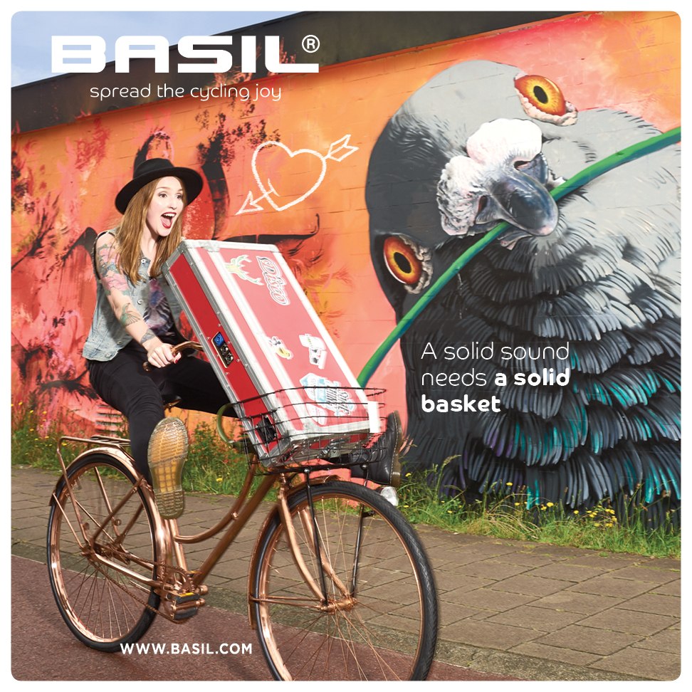 Basil Robin Front Wheel Basket 27L - matt black