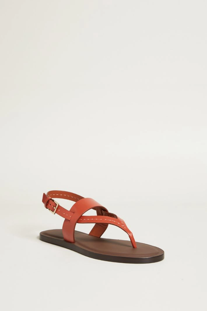 Leather thong sandals - DARK RUST