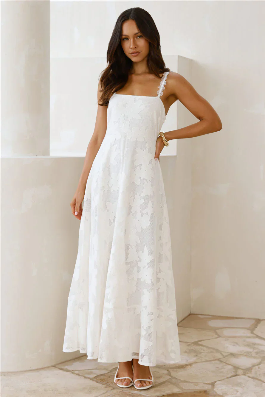Soft Blossom Maxi Dress