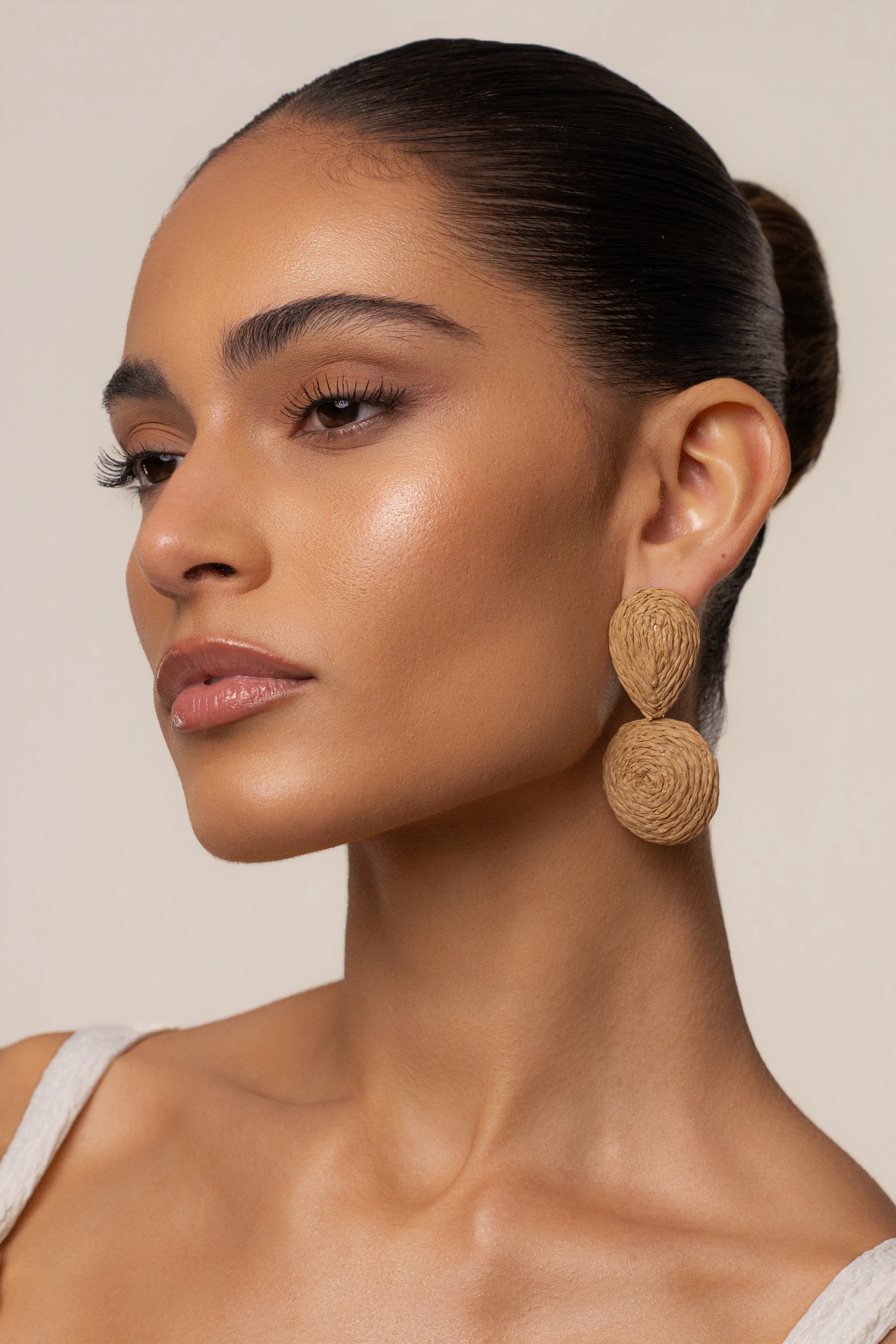 Beige Ocean Glow Drop Earrings