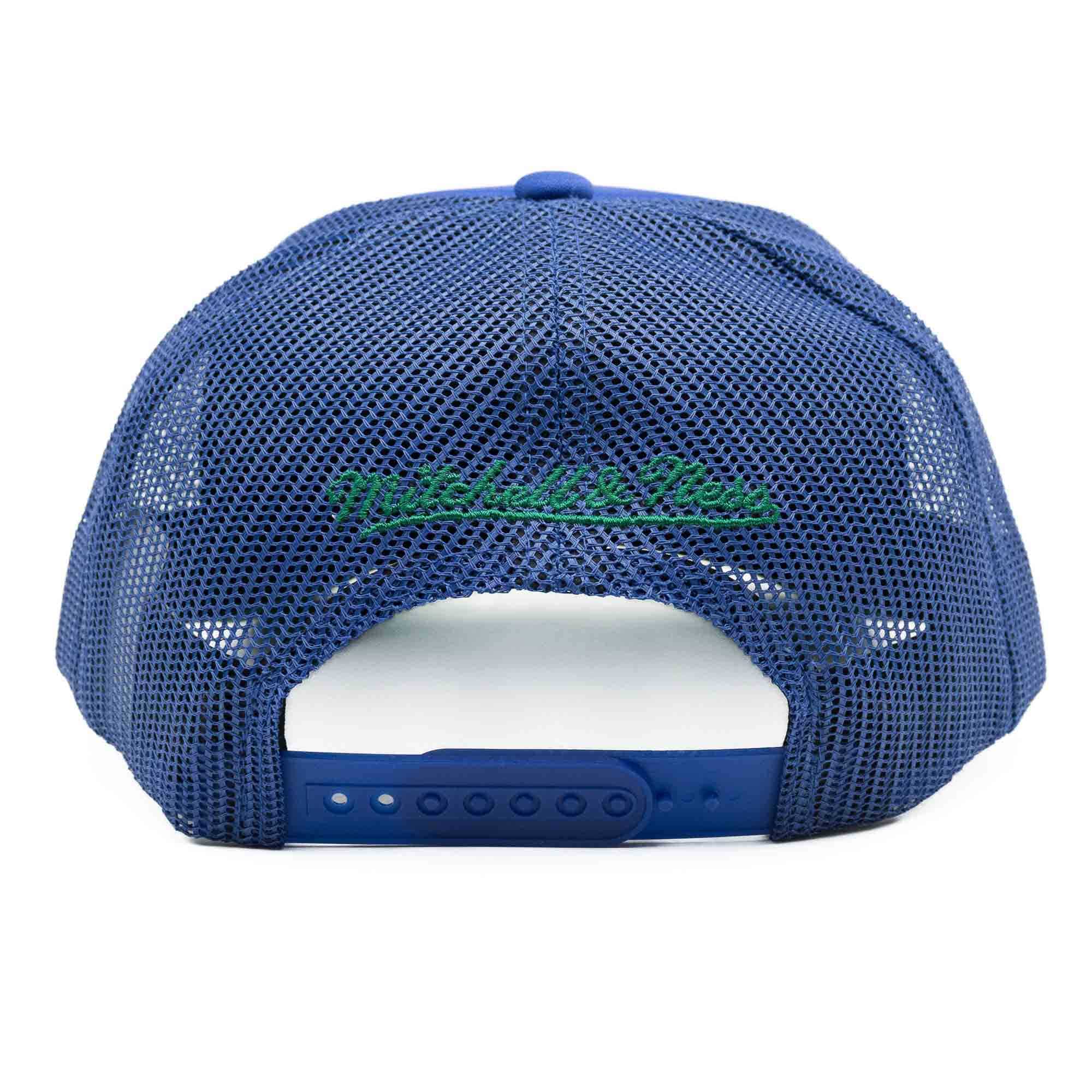 Dallas Mavericks NBA Billboard Mitchell & Ness Trucker Cap