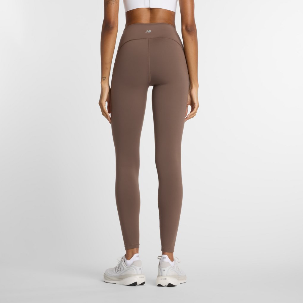 New Balance Sleek Pocket High Rise 27