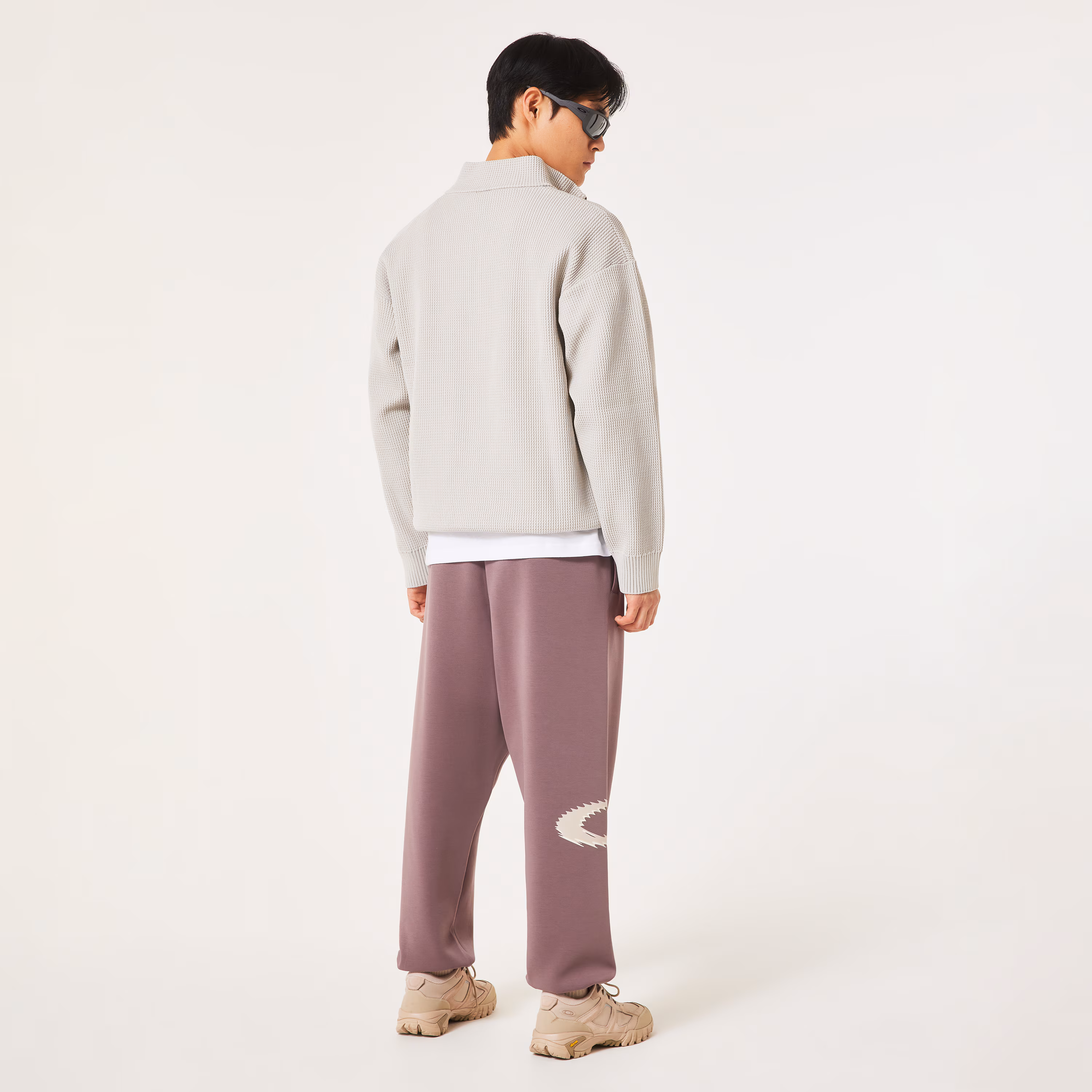 New Retro Sweater 1.0