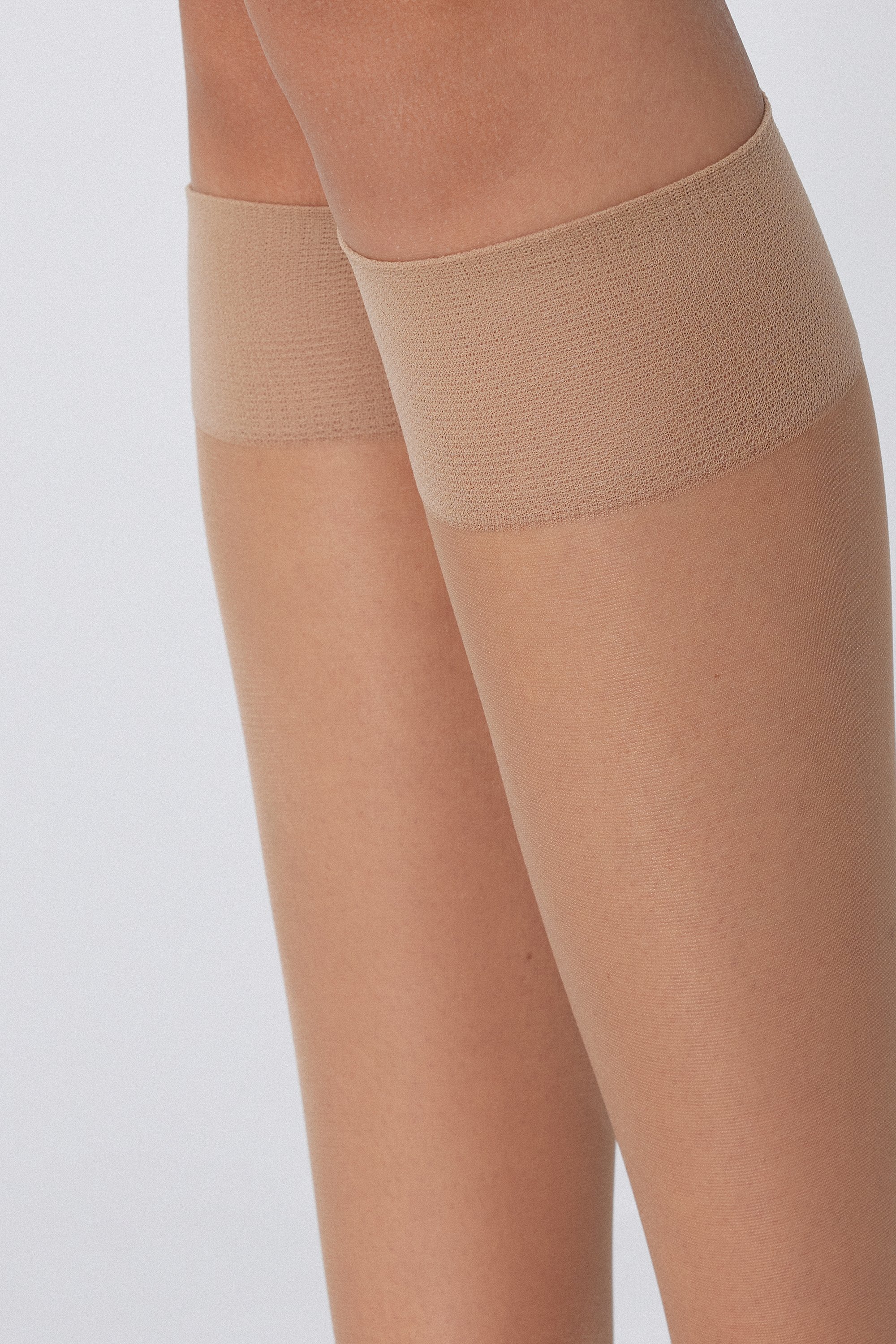 Appearance 20 Denier Sheer Knee-Highs