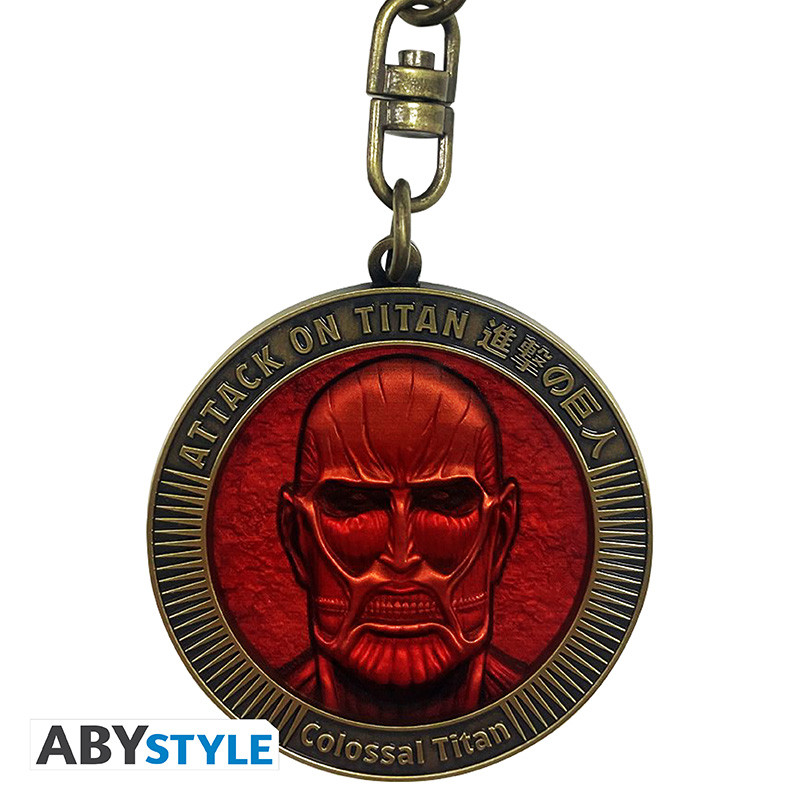 ATTACK ON TITAN Keychain Colossal Titan Medallion