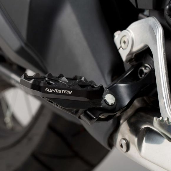 SW-MOTECH Footrest BLACK - BlackRef: frs.01.890.10000/b