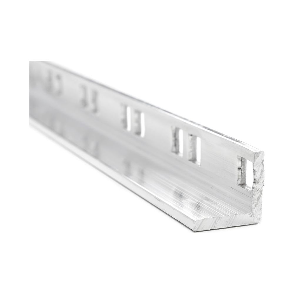 Adam Hall 6150 Rack Strip – Thomann Ireland