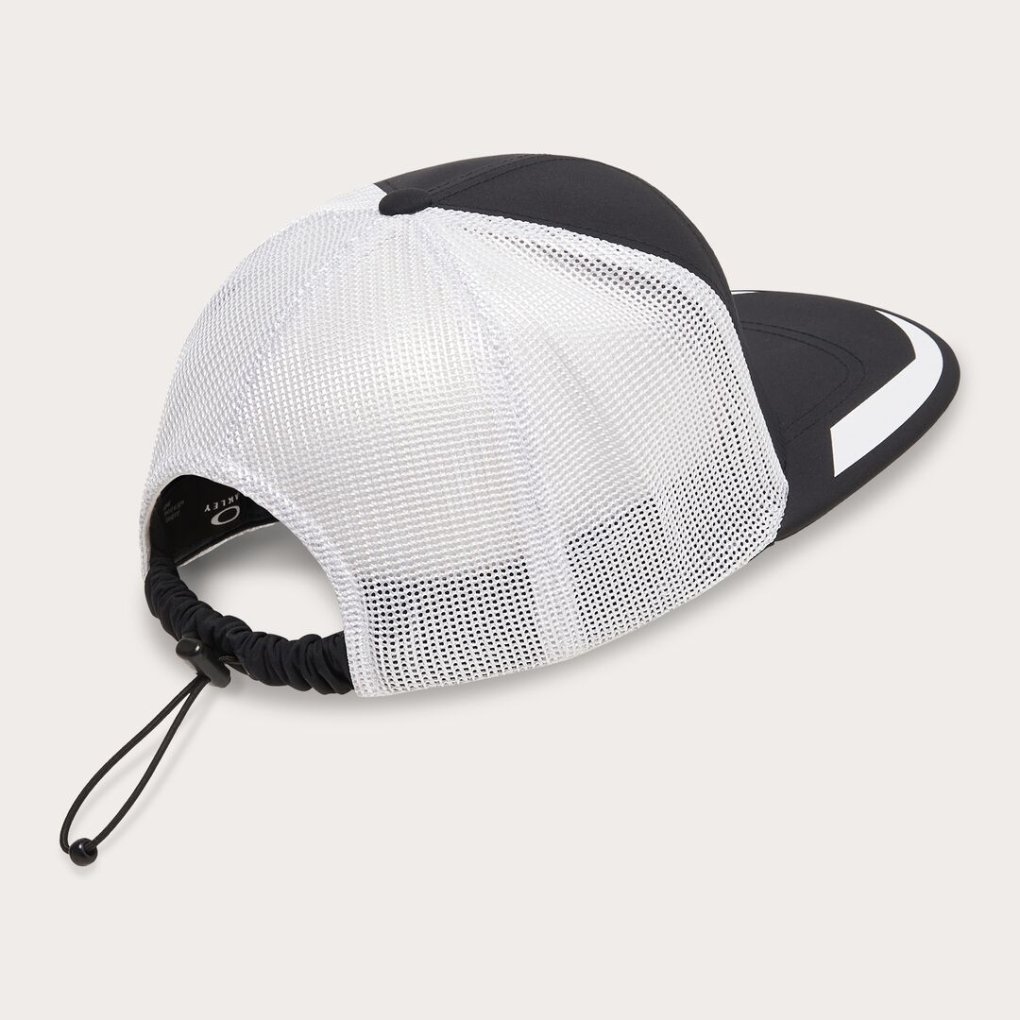 Oakley Podium Trucker Hat - Black/White