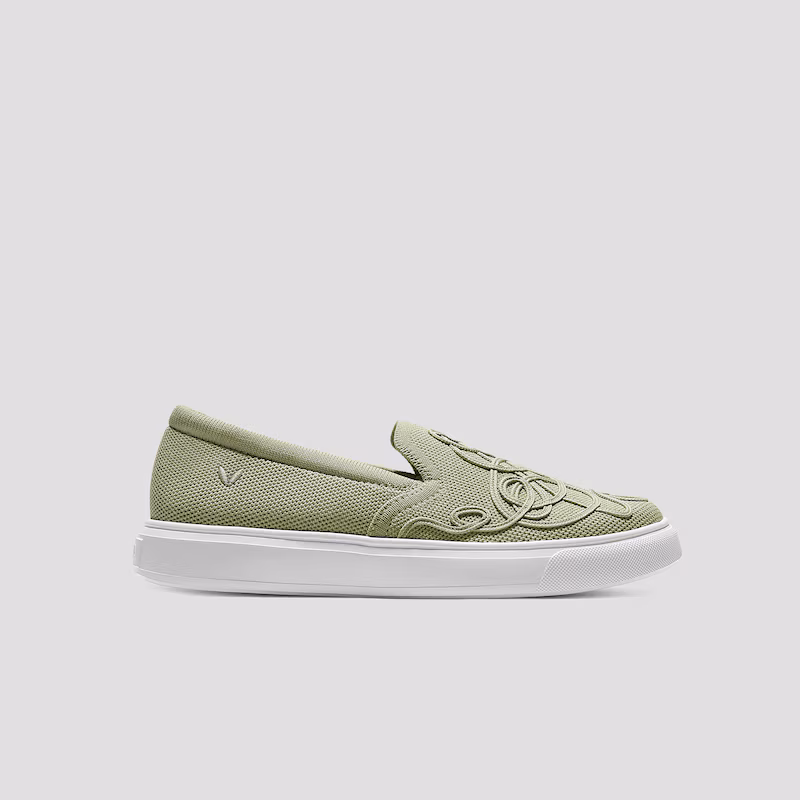 Classic Unisex Sneakers (V-Tune)