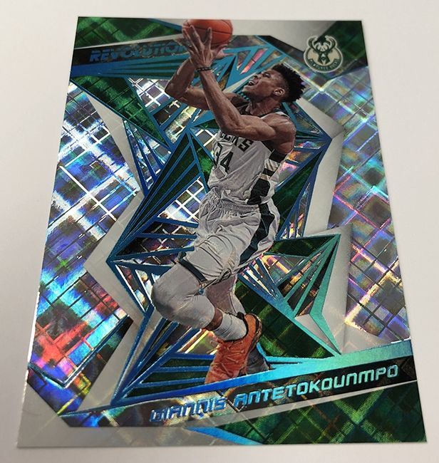2019/20 Panini Revolution Basketball Hobby Box NBA