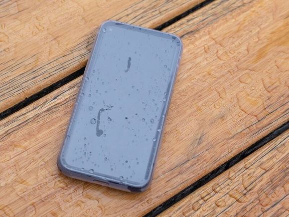 Poncho Waterproof Quad Lock Protective Case - Google Pixel 3 UniversalRef: Qdl00012A / 1118070