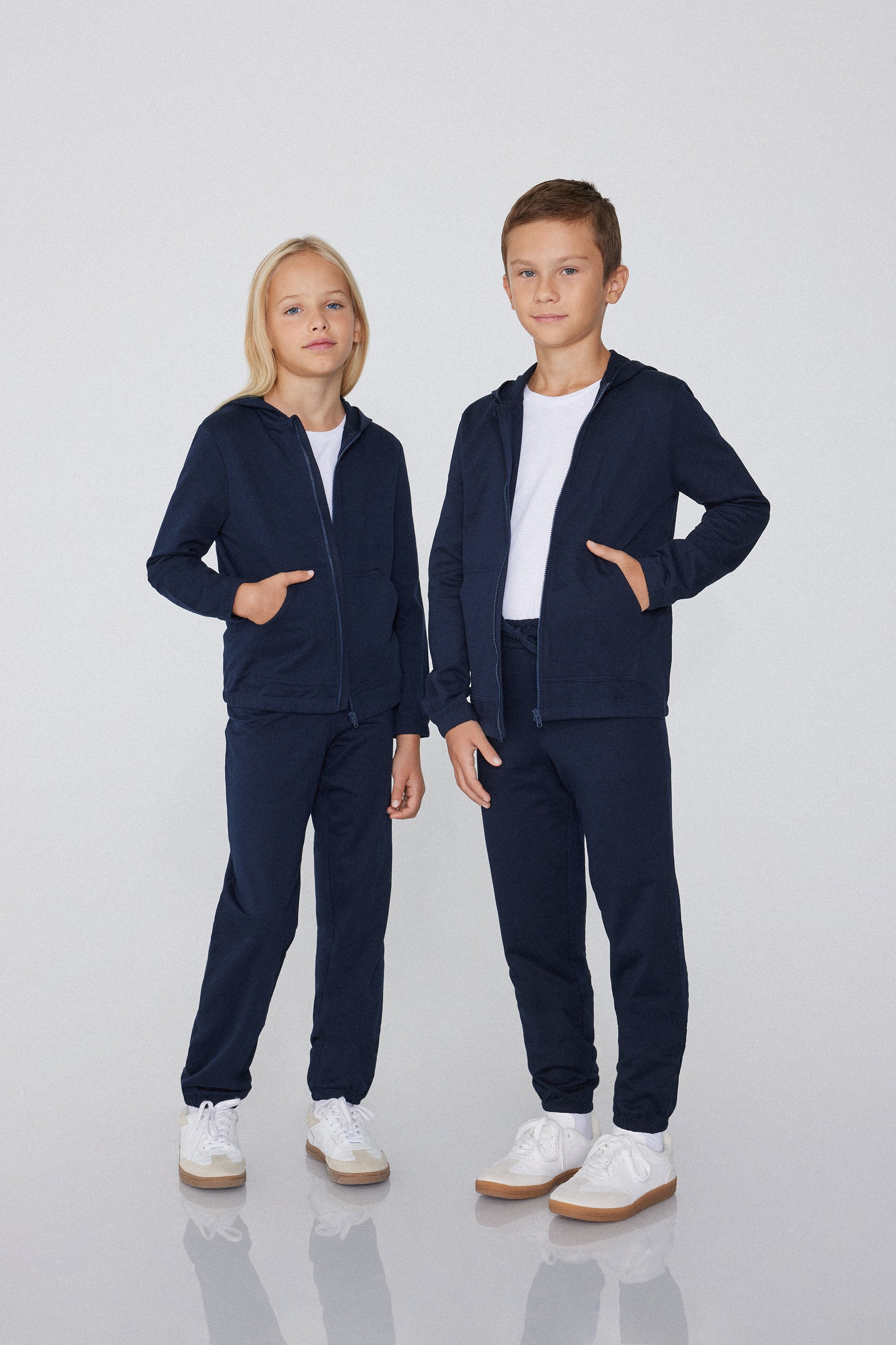 Children’s Unisex Cotton Hooded Sweatshirt with Zip