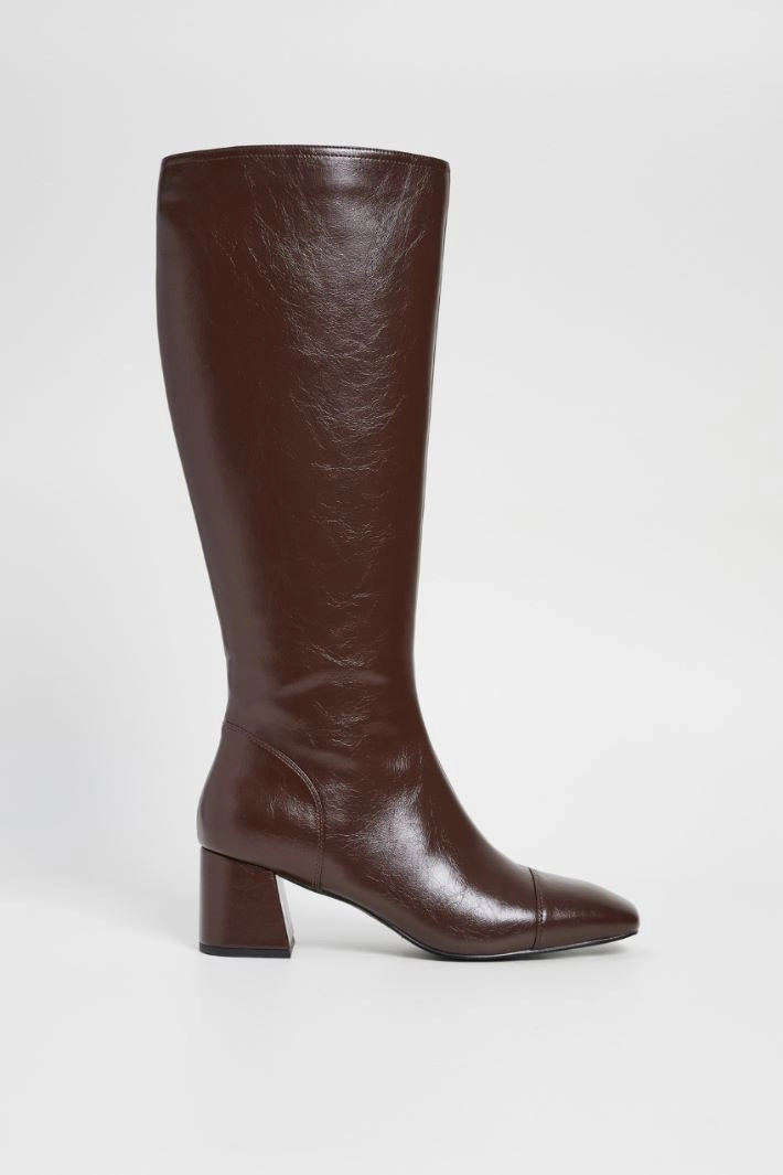Shiny boots - BROWN
