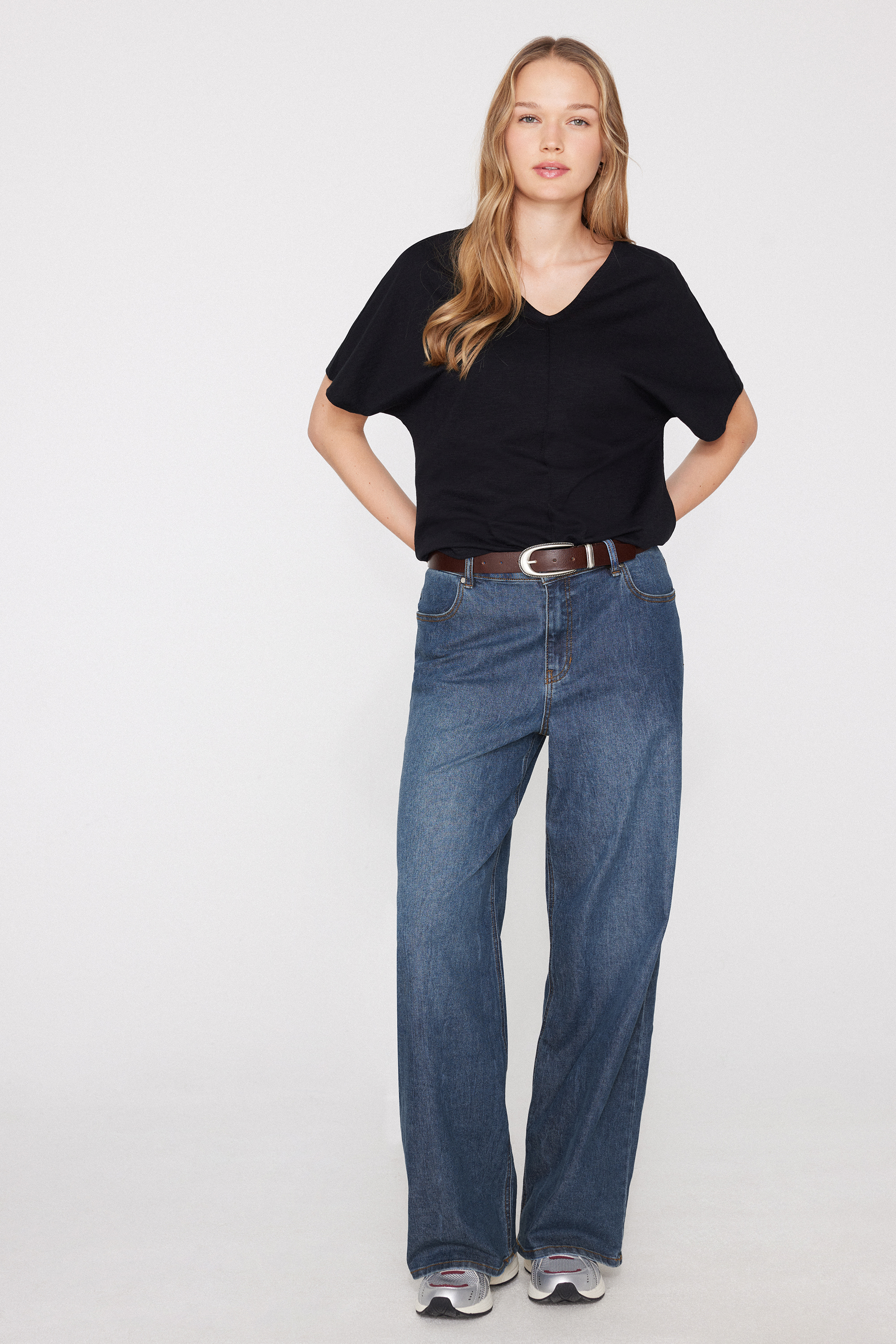 100% Slub Cotton V-Neck T-Shirt