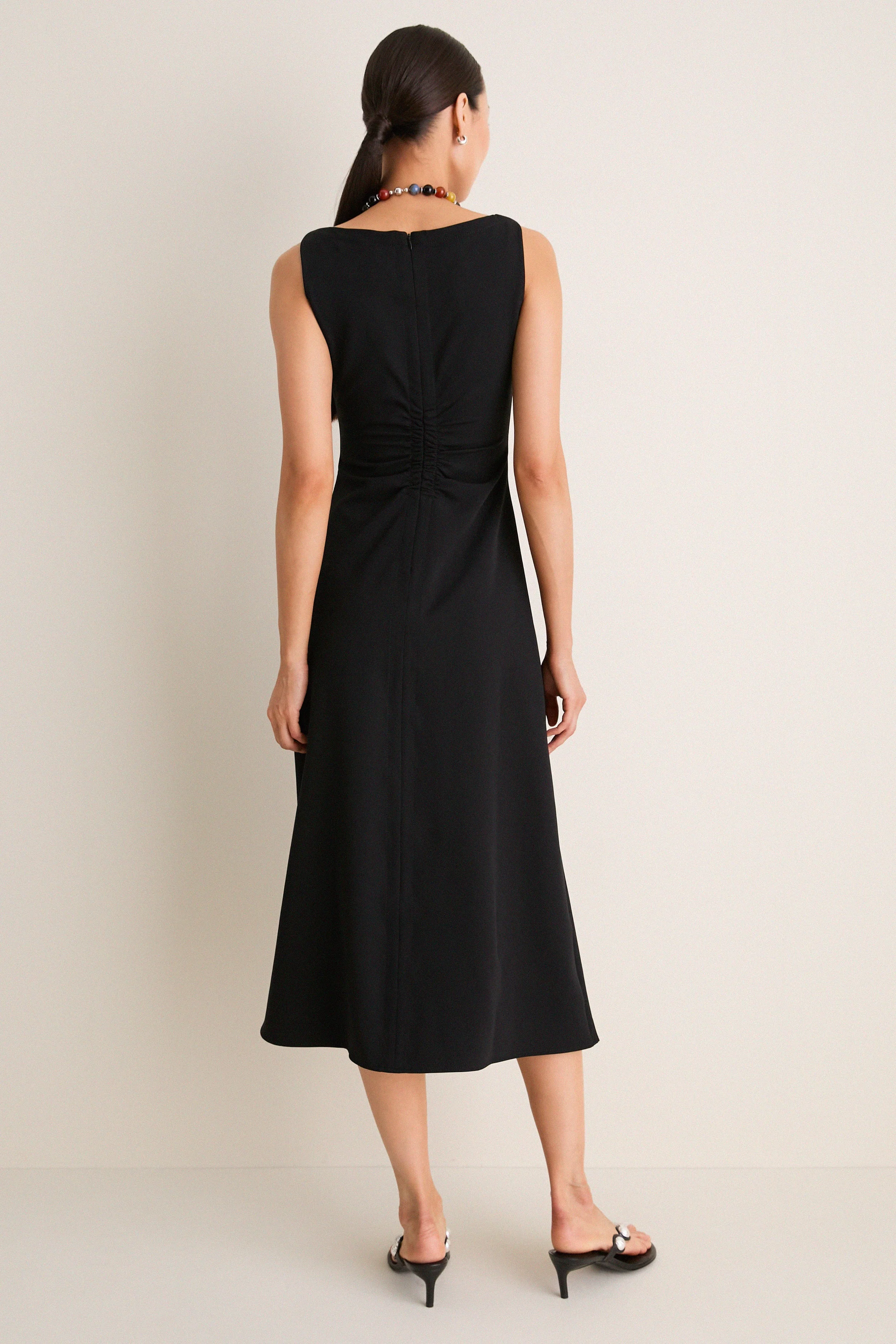 Black Sleeveless Juniper Dress