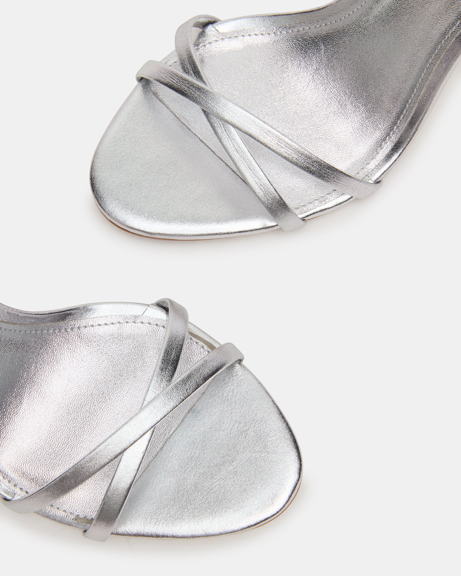 Jypsey Silver Leather