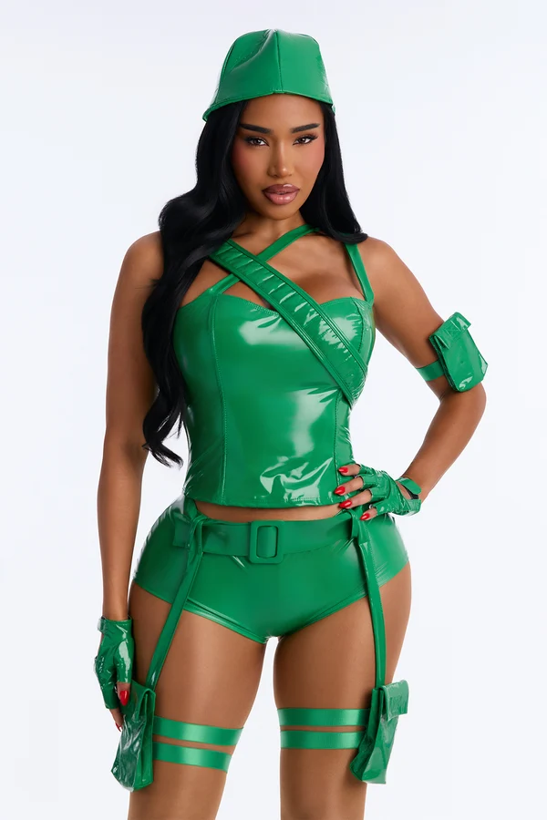 Green Heart Soldier 8 Piece Costume Set