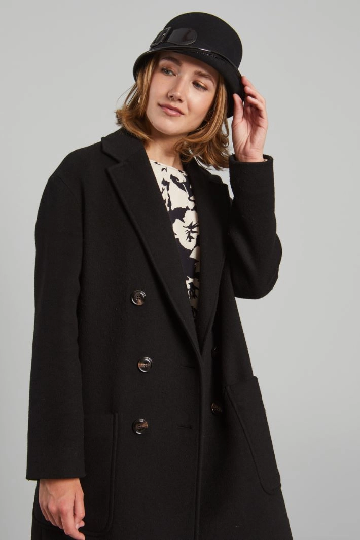 Cloche with patent details - BLACK