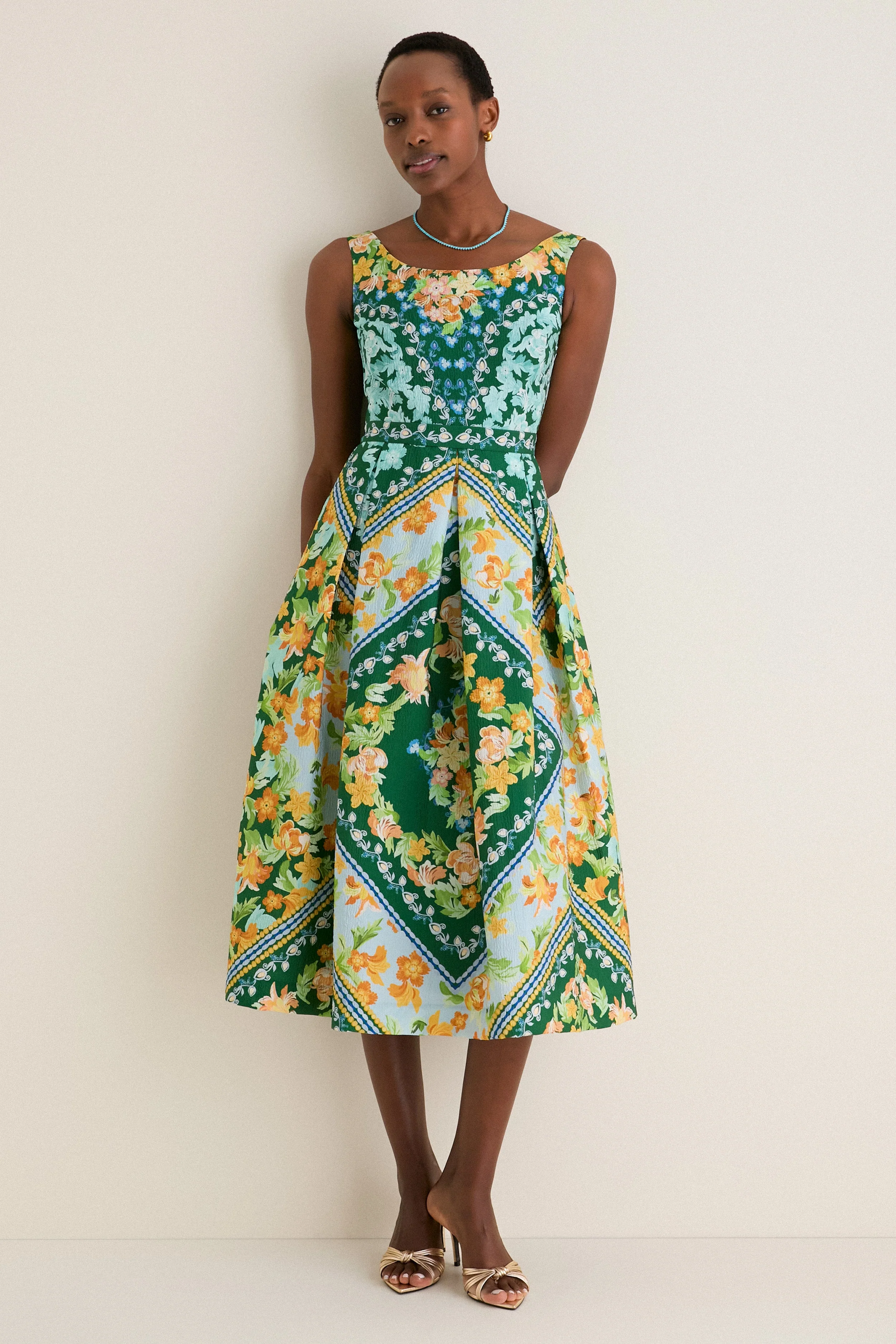 Bellis Wreath Martine-C Midi Dress