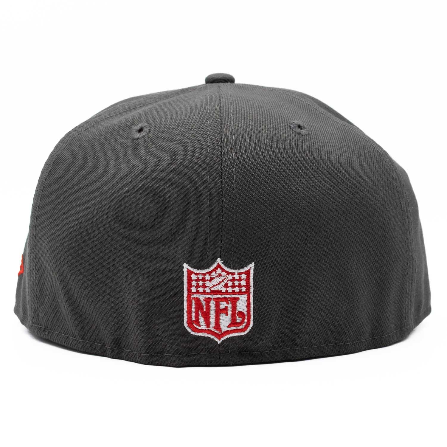 Tampa Bay Buccaneers Throwback New Era 59FIFTY Fitted NFL Cap Charcoal